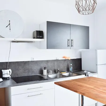 Apartamento T2 Cozy, Quiet, Parking & Near Bordeaux And Airport *